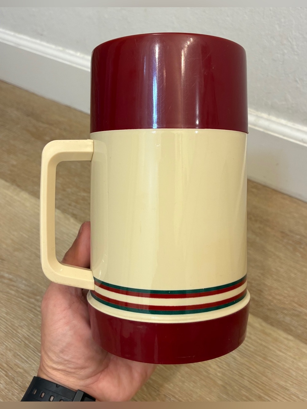 Vintage Aladdin Wide Mouth Pint Thermos With Handle Beige Red Plastic USA Made